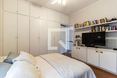 Casa à venda com 490m², 4 quartos e 4 vagasSuíte 2