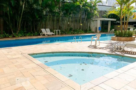 Apartamento para alugar com 50m², 2 quartos e 1 vagaÁrea Comum - Piscina