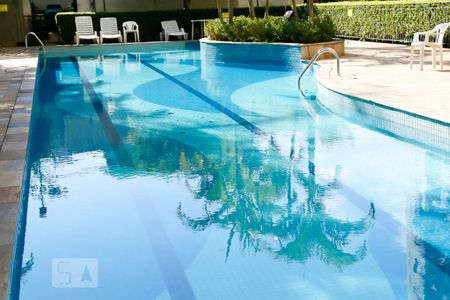 Apartamento para alugar com 50m², 2 quartos e 1 vagaÁrea Comum - Piscina