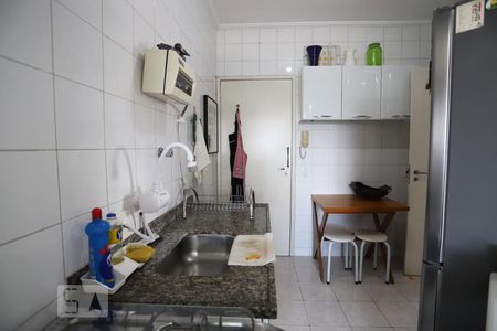 Apartamento à venda com 83m², 3 quartos e 1 vaga Apartamento à venda com 83m², 3 quartos e 1 vagaCozinha