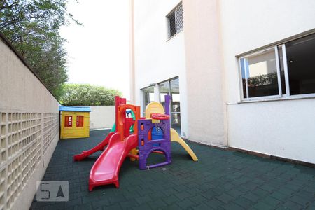 Apartamento à venda com 83m², 3 quartos e 1 vaga Apartamento à venda com 83m², 3 quartos e 1 vagaPlayground