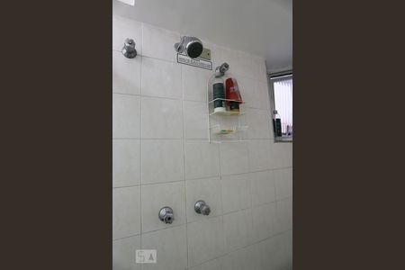 Apartamento à venda com 83m², 3 quartos e 1 vaga Apartamento à venda com 83m², 3 quartos e 1 vagaBanheiro