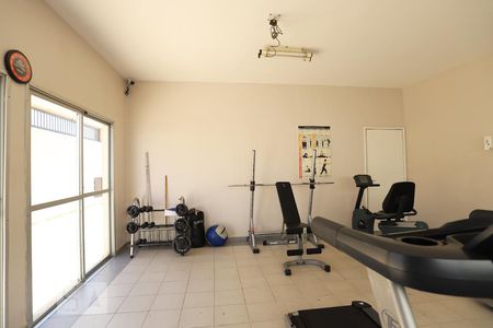 Apartamento à venda com 83m², 3 quartos e 1 vaga Apartamento à venda com 83m², 3 quartos e 1 vagaAcademia