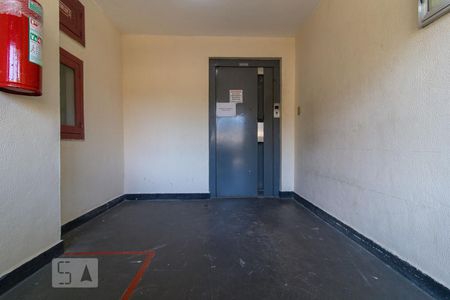 Apartamento à venda com 58m², 2 quartos e 1 vagaElevador