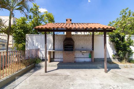 Apartamento à venda com 58m², 2 quartos e 1 vagaChurrasqueira
