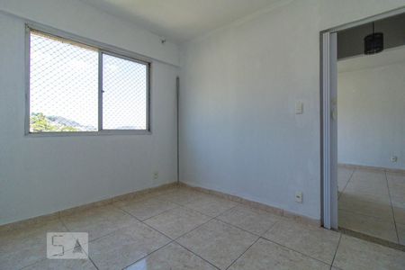 Apartamento à venda com 58m², 2 quartos e 1 vagaQuarto 2