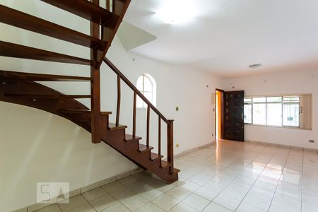 Sala de casa para alugar com 4 quartos, 220m² em Presidente Altino, Osasco