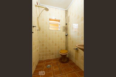 Banheiro de casa para alugar com 4 quartos, 220m² em Presidente Altino, Osasco