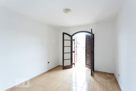 Quarto de casa para alugar com 4 quartos, 220m² em Presidente Altino, Osasco