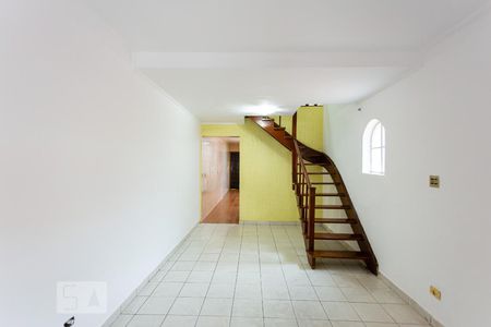 Sala de casa para alugar com 4 quartos, 220m² em Presidente Altino, Osasco