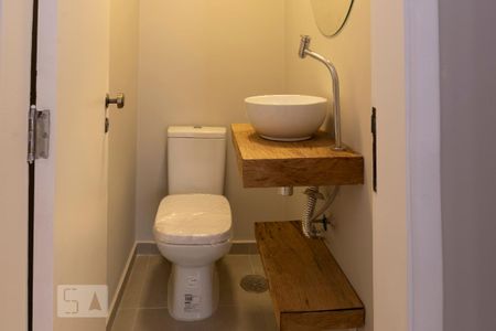 Apartamento à venda com 143m², 3 quartos e 2 vagasLavabo