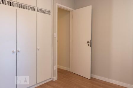 Apartamento à venda com 143m², 3 quartos e 2 vagasQuarto 2
