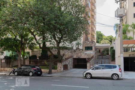 Apartamento à venda com 143m², 3 quartos e 2 vagasFachada