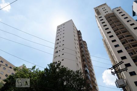 Apartamento à venda com 143m², 3 quartos e 2 vagasFachada