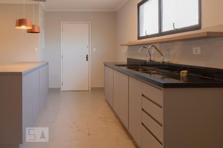 Apartamento à venda com 143m², 3 quartos e 2 vagasCozinha