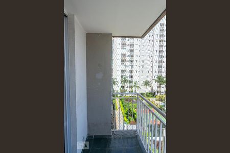 Varanda de apartamento para alugar com 3 quartos, 61m² em Vila Antonieta, São Paulo