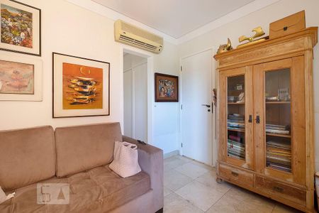 Apartamento à venda com 122m², 2 quartos e 2 vagasSuíte 2