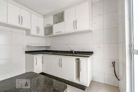 Casa de condomínio para alugar com 206m², 3 quartos e 2 vagasCozinha