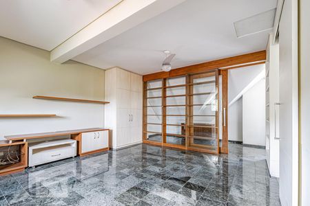 Casa de condomínio para alugar com 206m², 3 quartos e 2 vagasÁtico