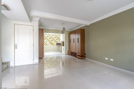 Sala de Estar de casa de condomínio para alugar com 3 quartos, 206m² em Bom Retiro, Curitiba