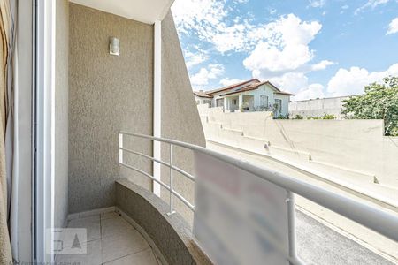 Casa de condomínio para alugar com 206m², 3 quartos e 2 vagasSacada da suíte 1