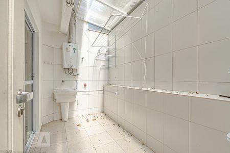 Casa de condomínio para alugar com 206m², 3 quartos e 2 vagasÁrea de Serviço