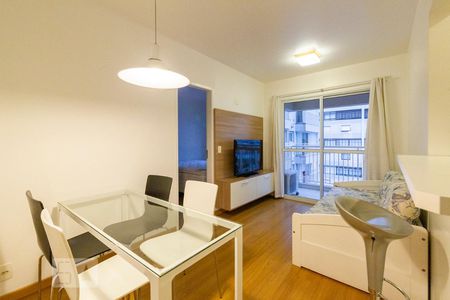 Sala de apartamento para alugar com 1 quarto, 42m² em Bela Vista, São Paulo