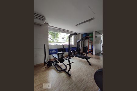 Apartamento à venda com 121m², 4 quartos e 2 vagasÁrea comum - Academia