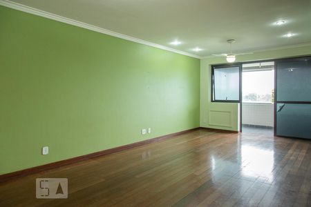 Sala de apartamento à venda com 4 quartos, 180m² em Barra da Tijuca, Rio de Janeiro