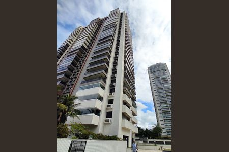 Apartamento à venda com 121m², 4 quartos e 2 vagasFachada do bloco