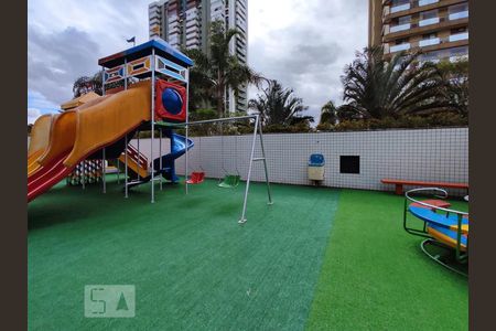 Apartamento à venda com 121m², 4 quartos e 2 vagasÁrea Comum - Playground