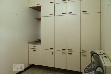 Apartamento à venda com 121m², 4 quartos e 2 vagasQuarto de Serviço