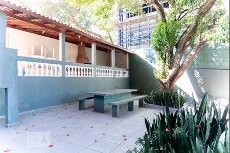 Apartamento à venda com 55m², 2 quartos e 1 vaga Apartamento à venda com 55m², 2 quartos e 1 vagaÁrea comum - Churrasqueira