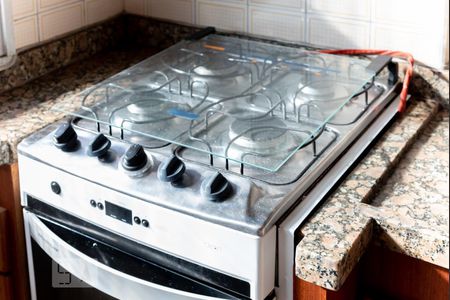 Apartamento à venda com 55m², 2 quartos e 1 vaga Apartamento à venda com 55m², 2 quartos e 1 vagaCozinha e Área de Serviço