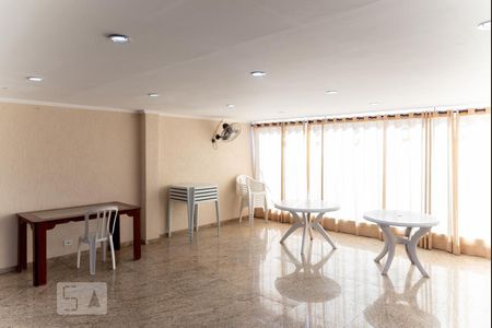 Apartamento à venda com 55m², 2 quartos e 1 vaga Apartamento à venda com 55m², 2 quartos e 1 vagaÁrea comum - Salão de festas