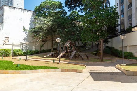 Apartamento para alugar com 50m², 2 quartos e 1 vaga Apartamento para alugar com 50m², 2 quartos e 1 vagaÁrea Comum - Playground