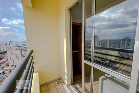 Varanda de apartamento para alugar com 3 quartos, 66m² em Vila Carrão, São Paulo