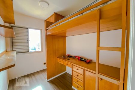 Quarto de apartamento para alugar com 3 quartos, 66m² em Vila Carrão, São Paulo