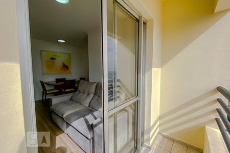Varanda de apartamento para alugar com 3 quartos, 66m² em Vila Carrão, São Paulo