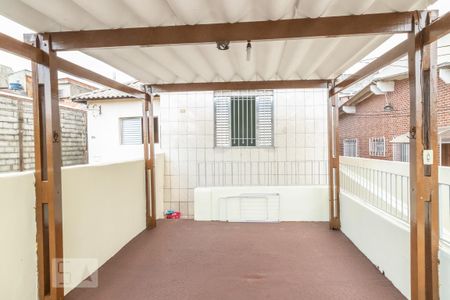 Casa para alugar com 90m², 3 quartos e 1 vagaÁrea externa frente