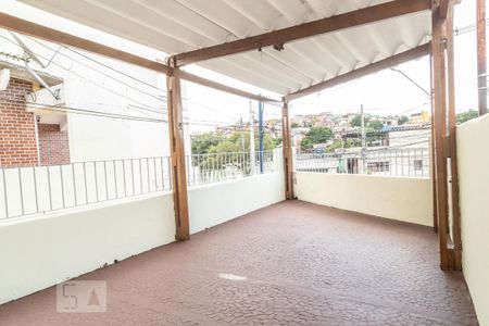 Casa para alugar com 90m², 3 quartos e 1 vagaÁrea externa frente