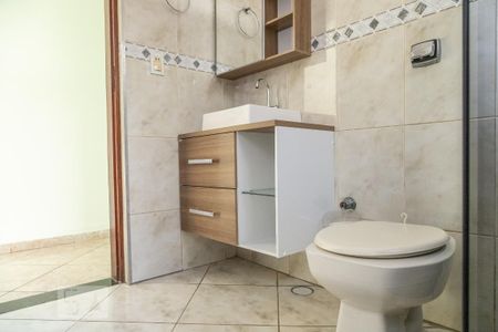 Casa para alugar com 90m², 3 quartos e 1 vagaBanheiro