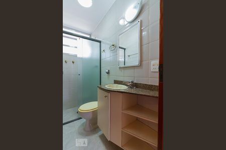 Apartamento à venda com 107m², 3 quartos e 1 vaga Apartamento à venda com 107m², 3 quartos e 1 vagaBanheiro 2