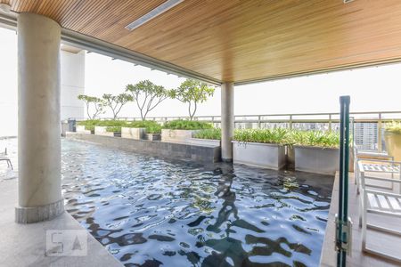 Studio à venda com 28m², 1 quarto e 1 vagaÁrea comum - Piscina