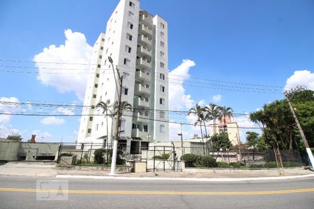 Apartamento para alugar com 50m², 2 quartos e 1 vaga Apartamento para alugar com 50m², 2 quartos e 1 vagaFachada