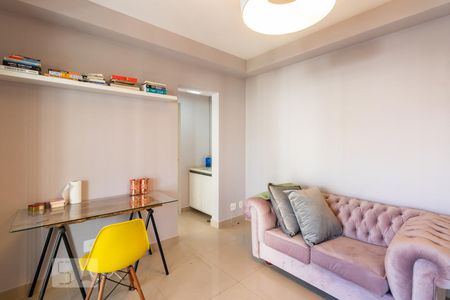 Sala de apartamento para alugar com 1 quarto, 35m² em Vila Olímpia, São Paulo