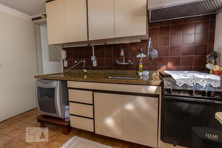 Casa à venda com 150m², 4 quartos e 2 vagasCozinha - Armários