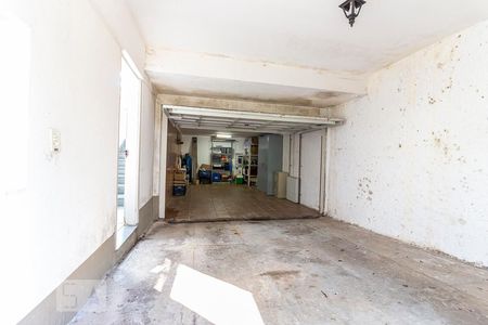 Casa à venda com 150m², 4 quartos e 2 vagasGaragem