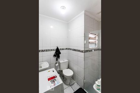Banheiro de kitnet/studio à venda com 1 quarto, 35m² em Jardim Santa Mena, Guarulhos