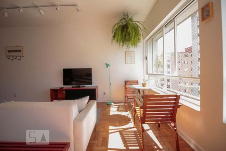 Apartamento para alugar com 167m², 3 quartos e 1 vaga Apartamento para alugar com 167m², 3 quartos e 1 vagasala